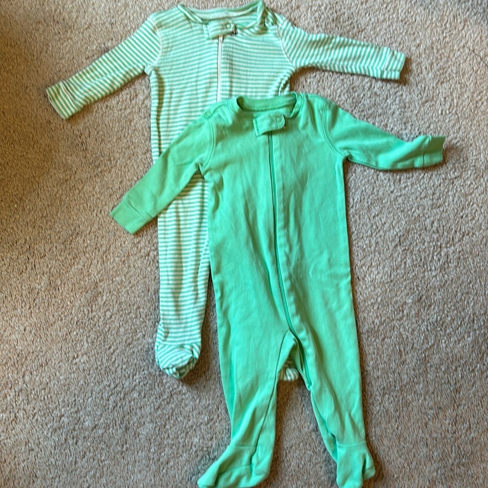 Bundle of Two Primary.com footies